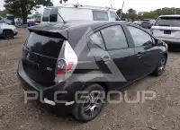 2013 Toyota PRIUS фото