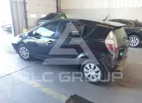 2013 Toyota PRIUS фото