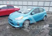 2013 Toyota PRIUS фото