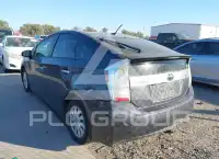 2013 Toyota PRIUS фото