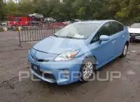 2013 Toyota PRIUS фото