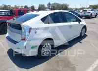 2013 Toyota PRIUS фото