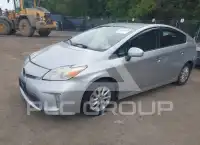 2013 Toyota PRIUS фото