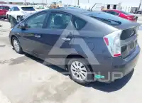 2013 Toyota PRIUS photo