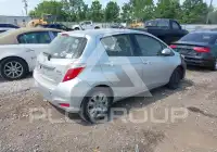 2013 Toyota YARIS фото