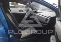 2013 Toyota YARIS фото