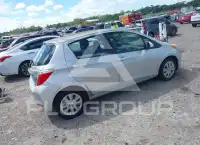 2013 Toyota YARIS фото