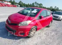 2013 Toyota YARIS фото