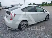 2013 Toyota PRIUS фото