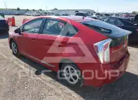 2013 Toyota PRIUS фото
