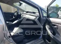 2013 Toyota PRIUS фото