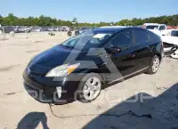 2013 Toyota PRIUS фото