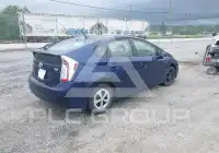 2013 Toyota PRIUS фото
