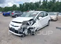 2013 Toyota PRIUS photo