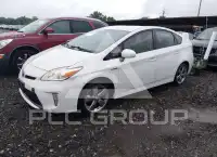 2013 Toyota PRIUS фото