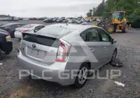 2013 Toyota PRIUS фото