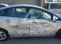 2013 Toyota PRIUS фото