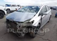 2013 Toyota PRIUS фото