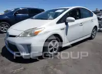 2013 Toyota PRIUS photo
