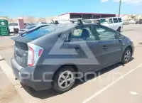 2013 Toyota PRIUS фото