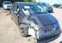 2013 Toyota PRIUS фото