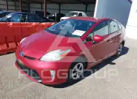 2013 Toyota PRIUS фото