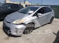 2013 Toyota PRIUS фото