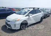 2013 Toyota PRIUS фото