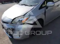 2013 Toyota PRIUS фото