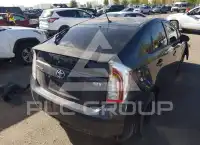 2013 Toyota PRIUS photo