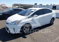 2013 Toyota PRIUS фото
