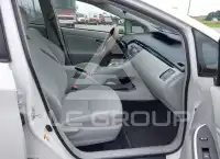 2013 Toyota PRIUS фото