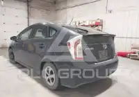 2013 Toyota PRIUS фото