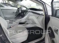 2013 Toyota PRIUS photo