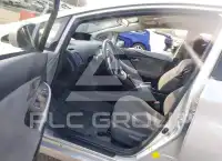 2013 Toyota PRIUS photo