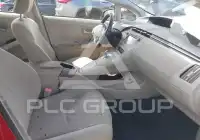 2013 Toyota PRIUS фото