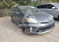 2013 Toyota PRIUS photo