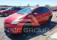 2013 Toyota PRIUS photo