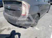 2013 Toyota PRIUS фото