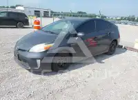 2013 Toyota PRIUS фото
