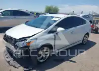 2013 Toyota PRIUS photo