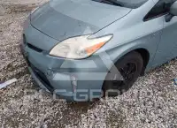 2013 Toyota PRIUS фото