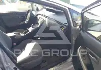 2013 Toyota PRIUS фото