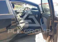 2013 Toyota PRIUS фото