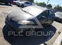 2013 Toyota PRIUS фото