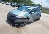 2013 Toyota PRIUS фото