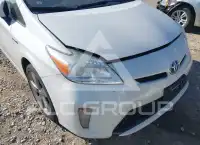 2013 Toyota PRIUS фото