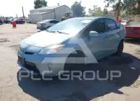 2013 Toyota PRIUS фото