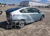2013 Toyota PRIUS фото