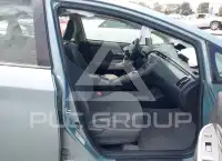 2013 Toyota PRIUS фото